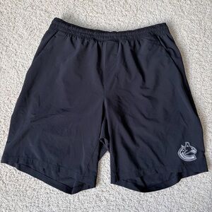 EUC NHL PRO STOCK Vancouver Canucks Team Issued Lululemon Black Athletic Shorts